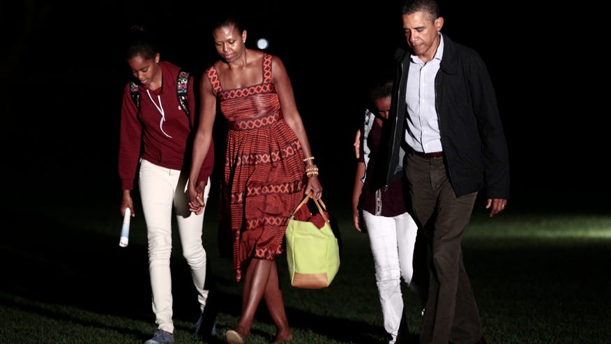 obama family_082611